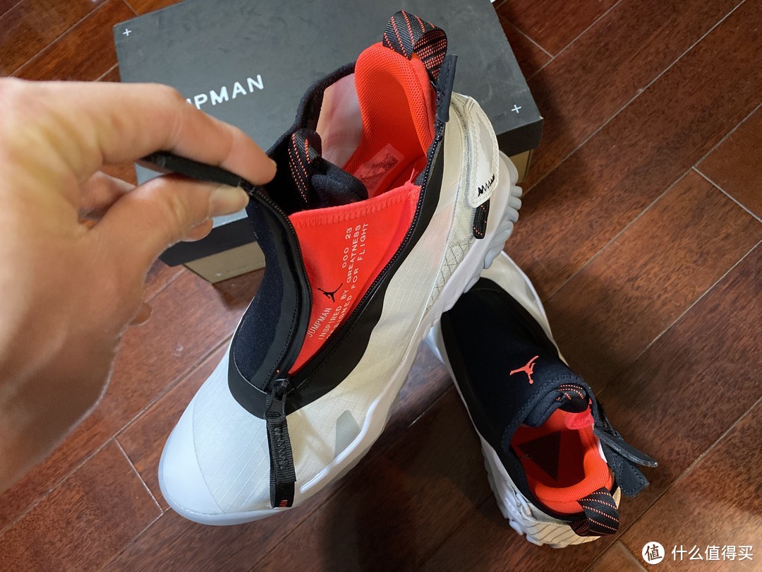 颇具机能性的Air Jordan Proto-React Z