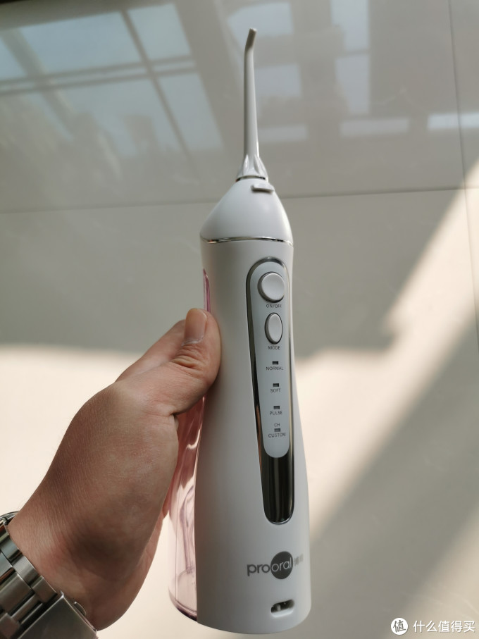 便宜轻巧又好用博皓5025冲牙器使用体验