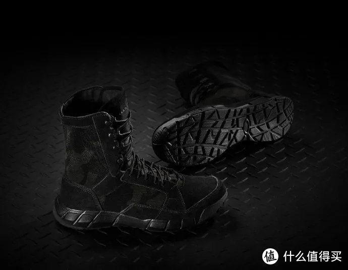 Gear Weekly Vol.11—Hoka推出概念缓震徒步鞋TenNine Hik gtx