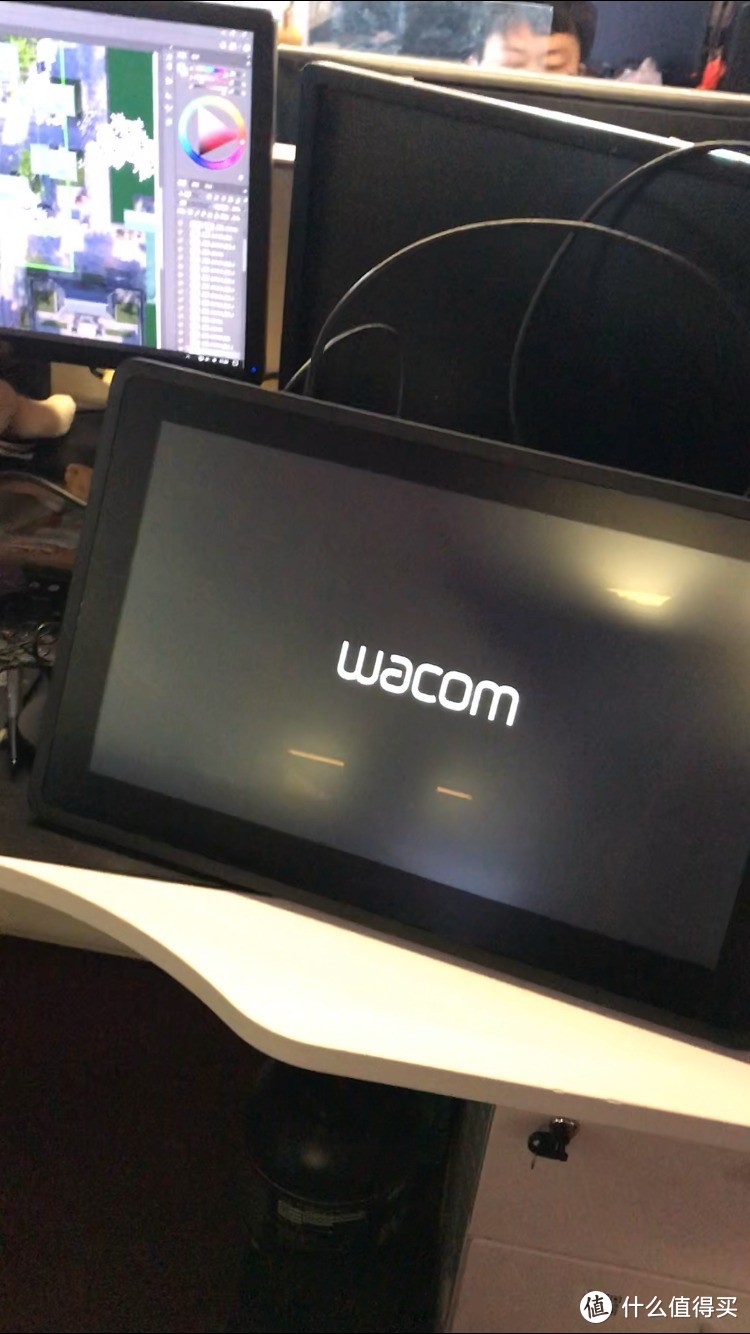 Wacom DTK2260手绘屏（海淘）第一评测