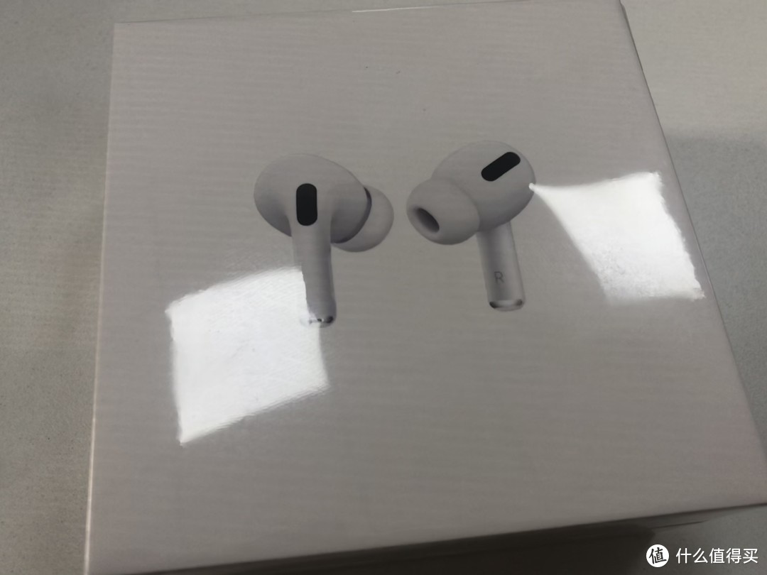 老哥帮你探探路系列——双十一终于剁手惦记了大半年的AirPods Pro，收到货后，真香！