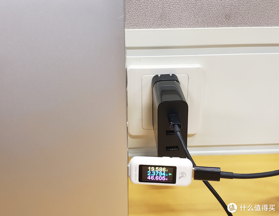 开箱初体验：紫米ZMI 国际旅行充电器上手评测