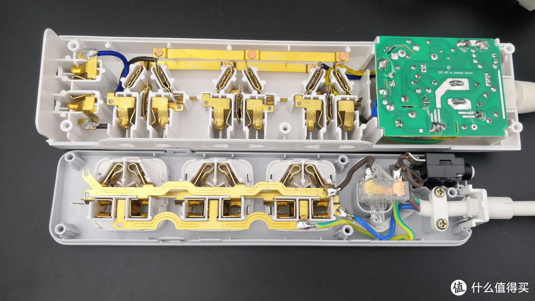 施耐德（APC）插排简单晒单对比