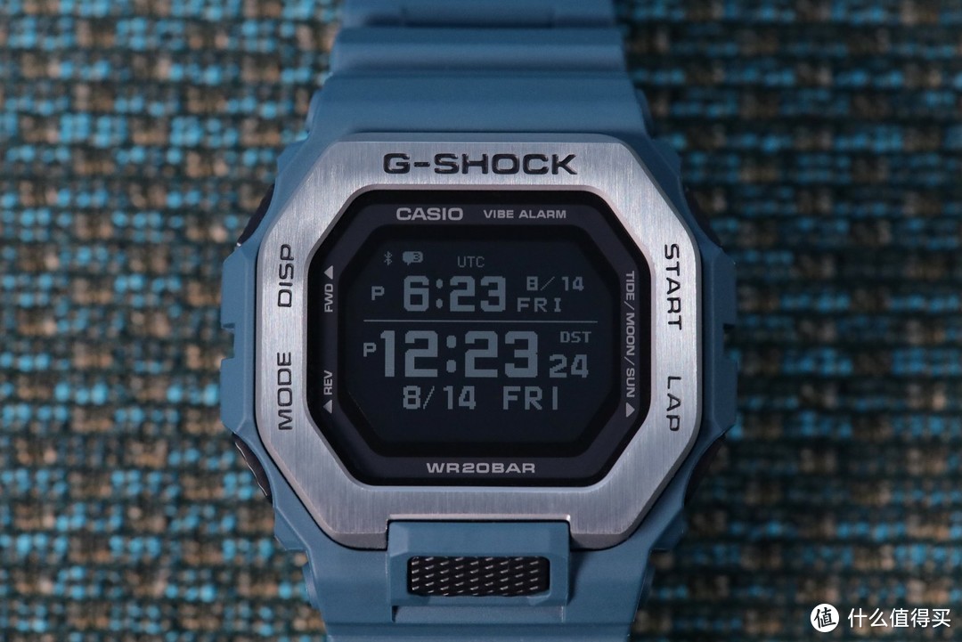 一起冲浪爬山吗？不拍照，不打电话那种——记G-Shock G-Lide GBX100
