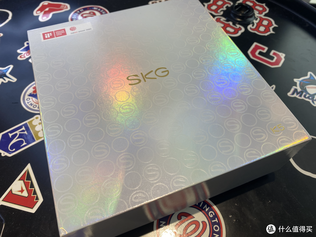 SKG全新K5颈椎按摩仪评测：深度缓解颈椎压力，办公人士必备