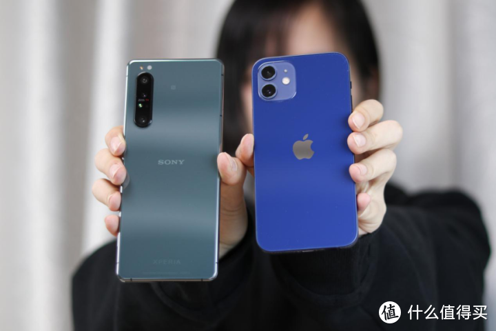 *级硬件之间的碰撞，iPhone 12 VS 索尼 Xperia 1 II