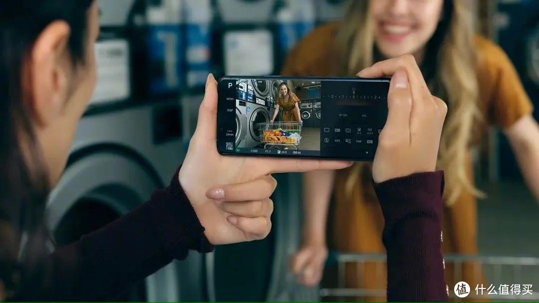 索尼Xperia 1 II获最佳拍照手机奖，索粉：意料之中
