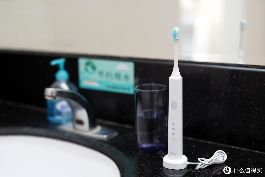 科学刷牙，呵护牙齿——南卡Shiny磁悬浮声波电动牙刷体验