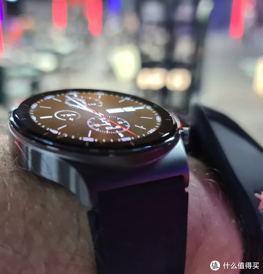 围观！华为Watch GT2 Pro深度评测：时尚奢华，性能也不赖