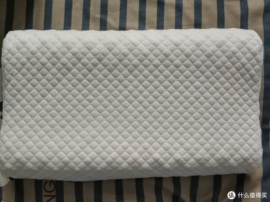 乳胶枕初体验——提升幸福感？