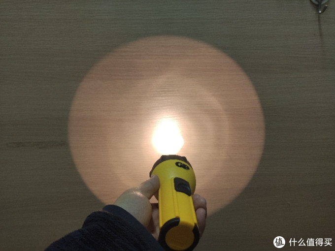 猫2的手电筒篇十四gp探索者l303型4aa手电以及我为什么还在玩手电筒