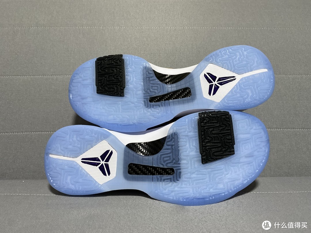 致科比致青春Nike Zoom Kobe 5