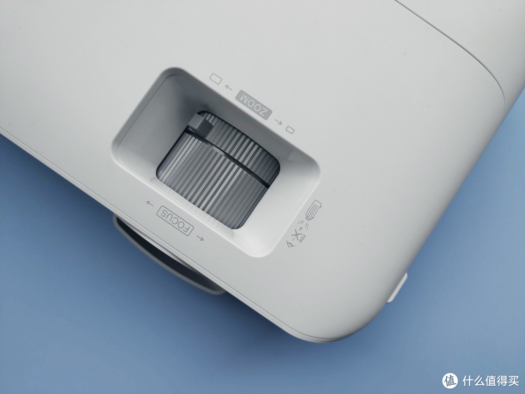 影音娱乐新旗舰，为迎接 PS5 提前购入优派 PX701-4K 投影仪