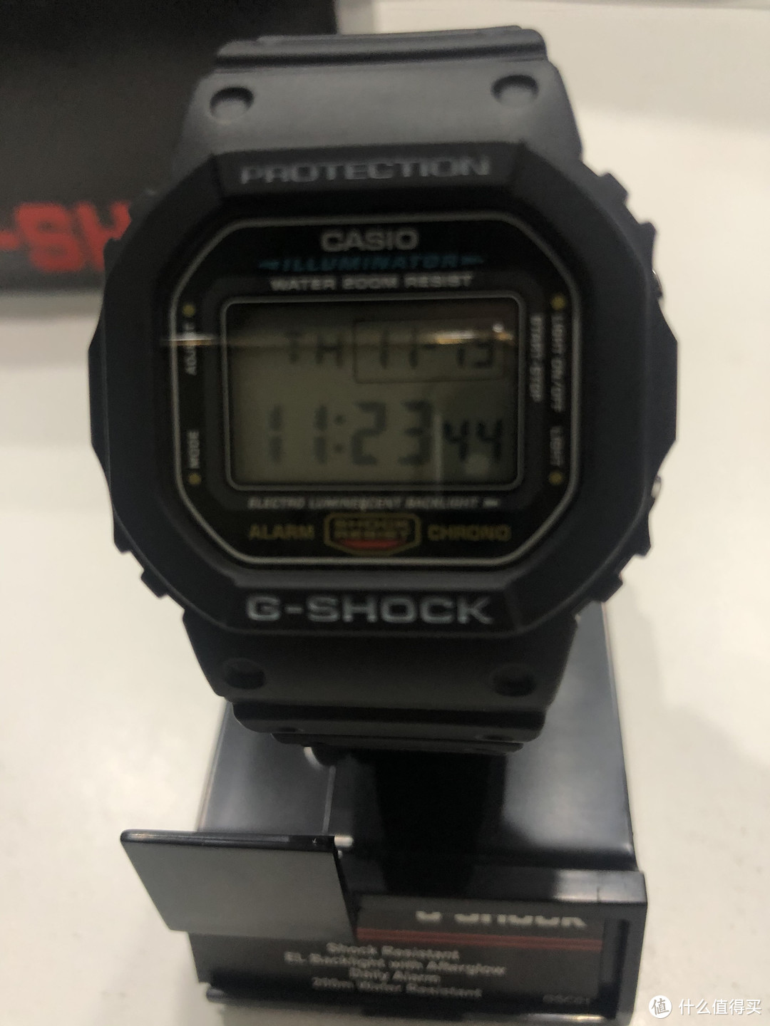 老哥帮你探探路系列——双11前买的G-SHOCK DW5600E-1V开箱！