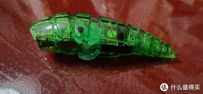 毛毛虫赫宝智能感应电动扭扭虫微型机器人儿童玩具爬行会躲避昆虫子宠物