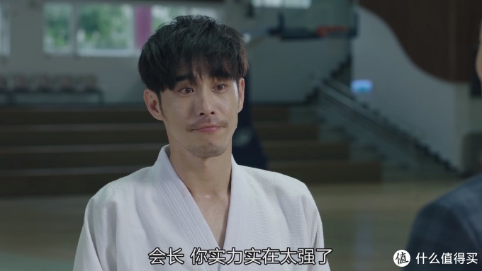 1006的房客 披着穿越外衣的律政剧