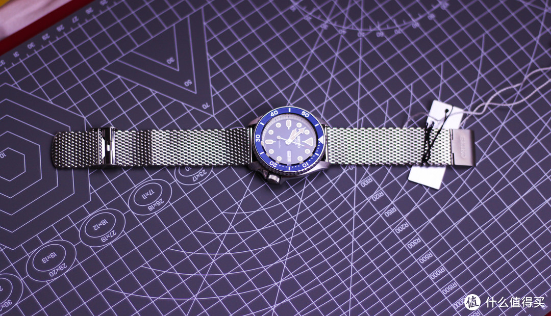蓝水鬼+米兰带：新精工5号手表开箱和简单上手