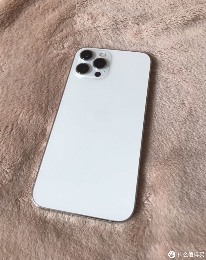 iphone12promax256g银色开箱及与7p简单对比