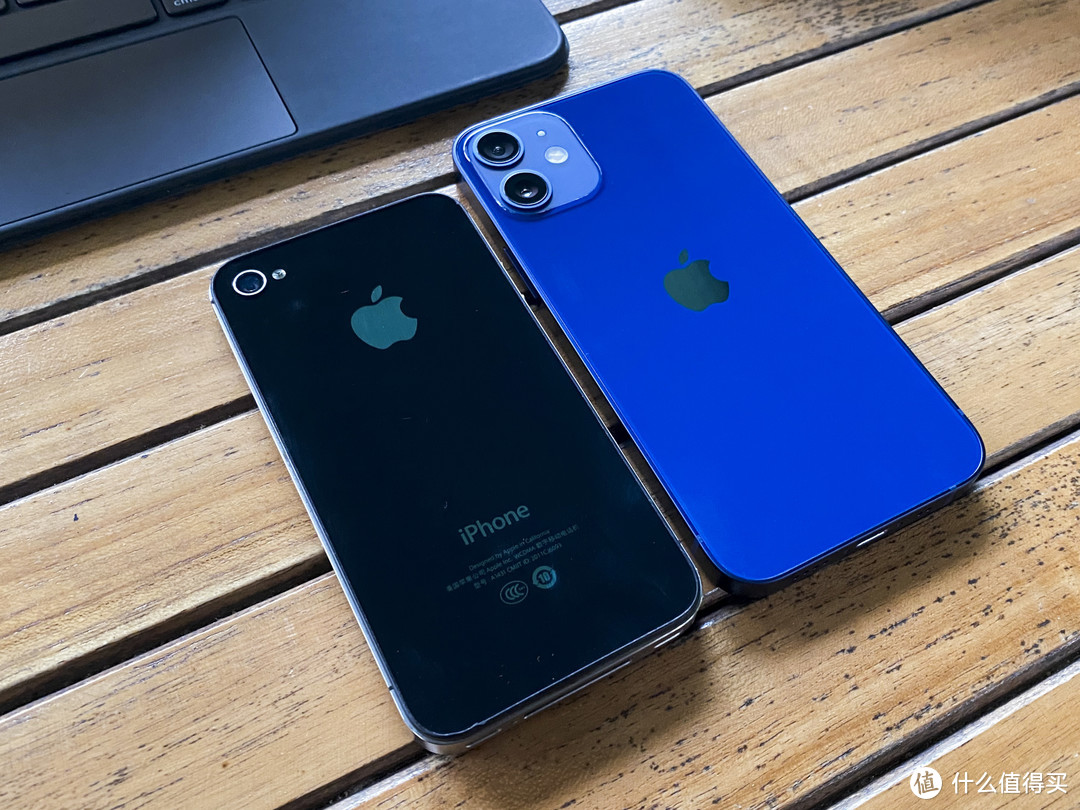 考古EDC|为什么我非得买iPhone12mini？你绝对都有的考古单品，我又捡回来用了一周