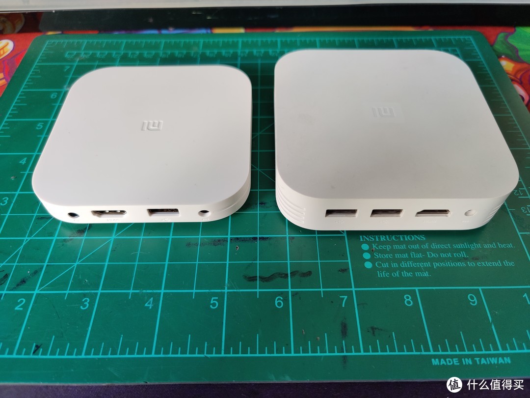 接口对比左小米盒子4S Pro，右小米盒子3增强版