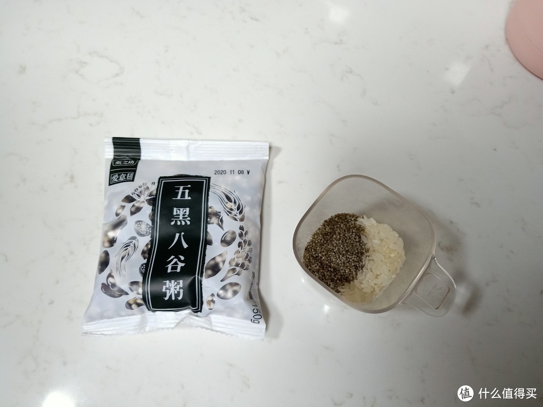 早餐全家只吃一盘菜，却在朋友圈走红，网友：生活高级，有品位