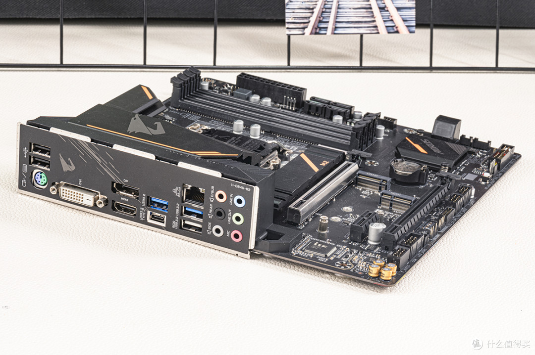 玩转8k视频编辑何须牛刀技嘉b460maoruspro八核十六线程i710700足矣