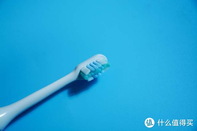 护理口腔给牙齿持久呵护——Shiny电动牙刷让你爱不释手