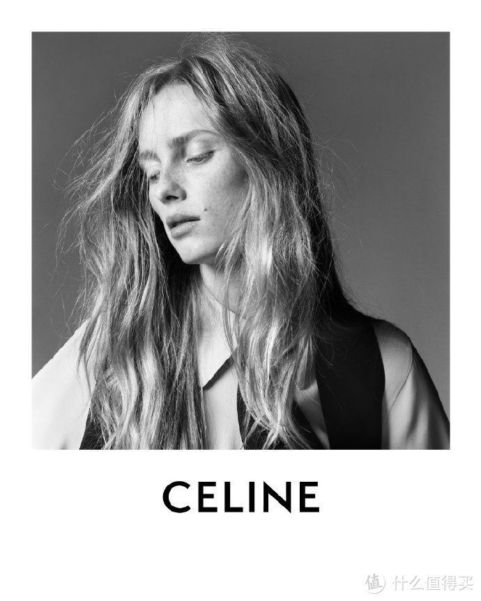 CELINE21春季女装系列，用黑白演绎经典~