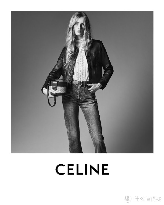 CELINE21春季女装系列，用黑白演绎经典~