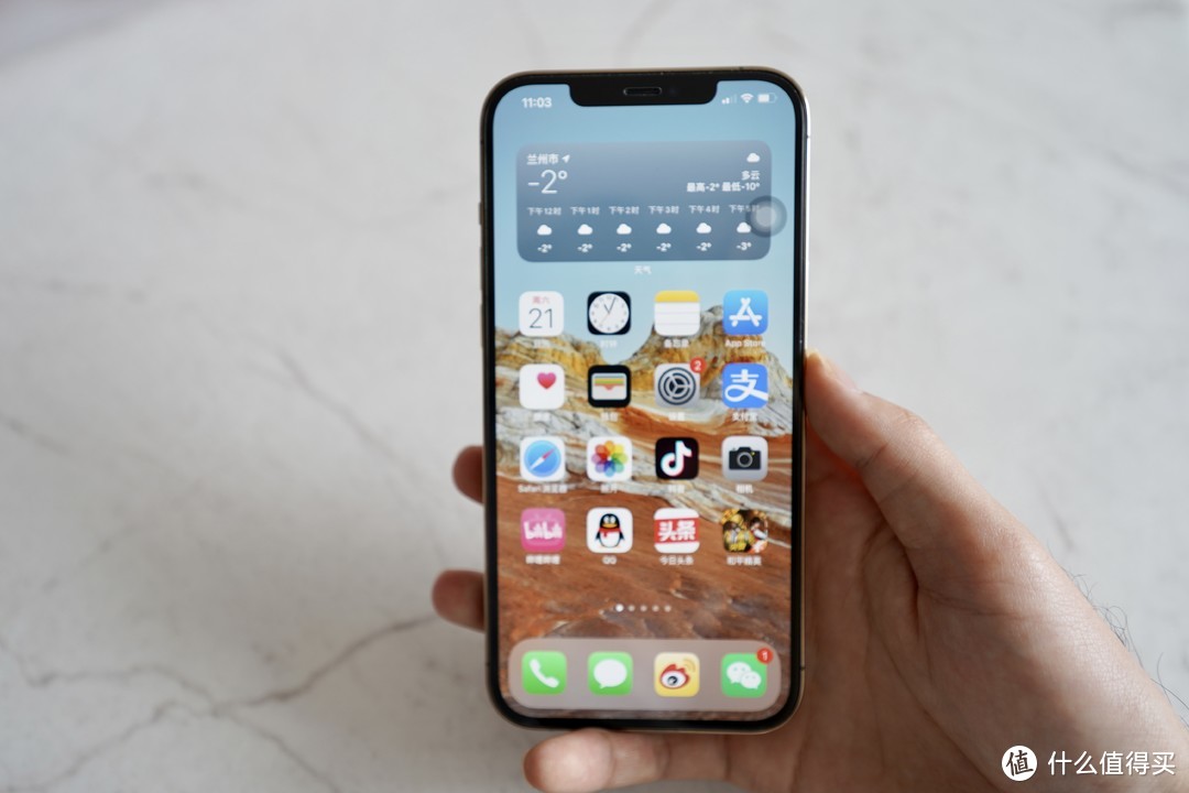 iPhone 12 Pro Max深度使用一周简评 性能强悍、槽点不少
