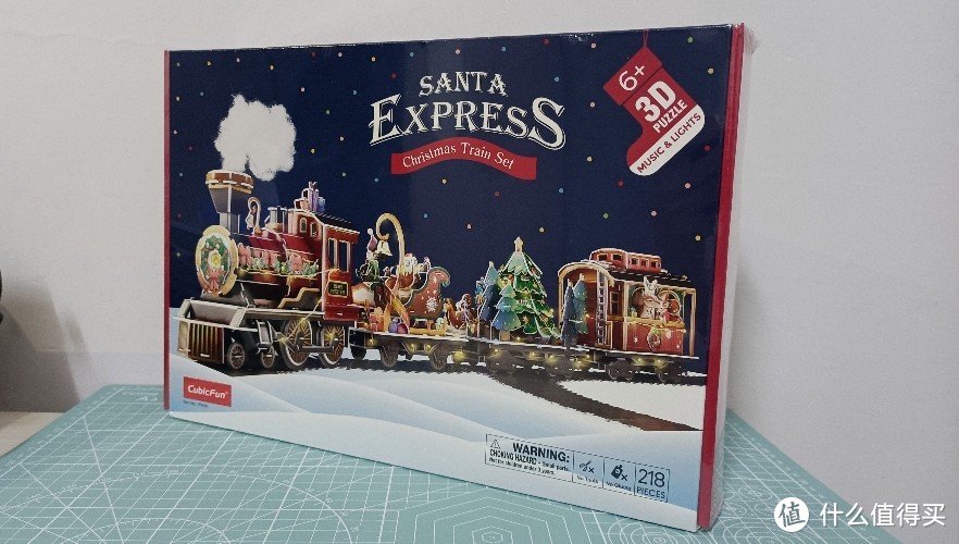 您的圣诞礼物来啦：乐立方圣诞小火车，立体拼图模型还能这样玩，让我很吃惊
