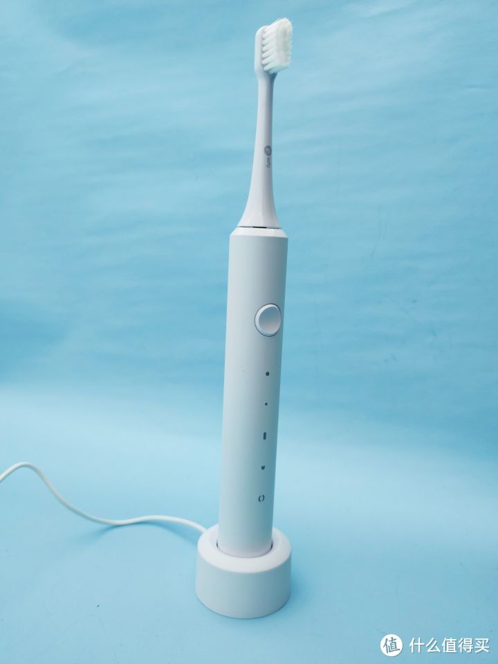 几十元的电动牙刷也支持磁悬浮声波振动？来看看因范表现如何！