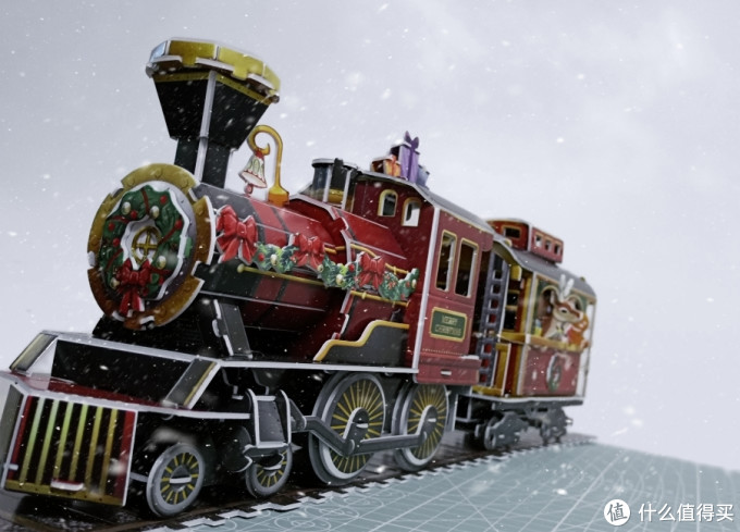 您的圣诞礼物来啦乐立方圣诞小火车立体拼图模型还能这样玩让我很吃惊