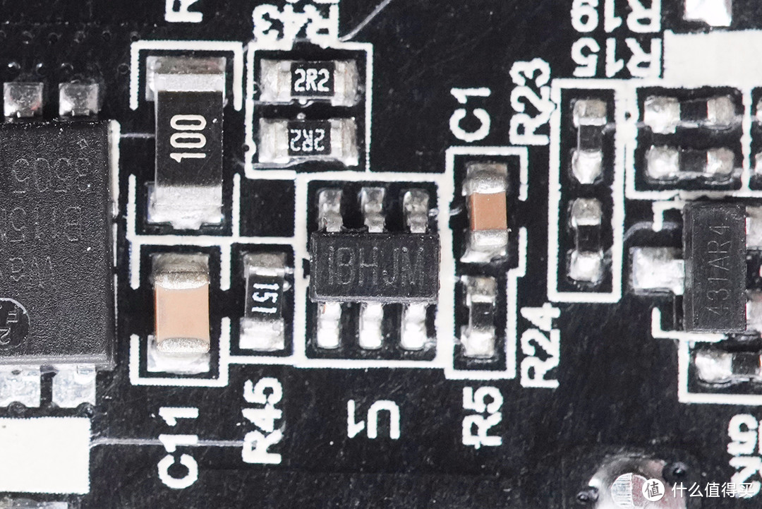 拆解报告：AUKEY傲基2A2C 100W快充氮化镓充电器PA-B7