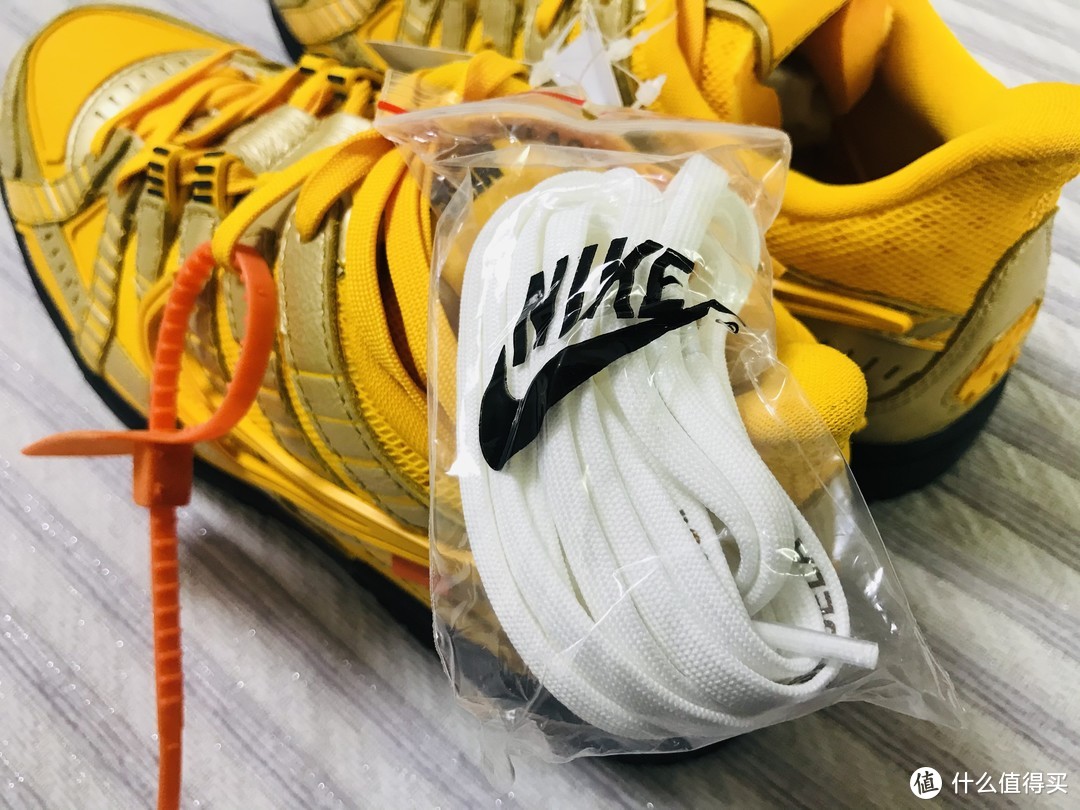 Off White&Nike专属开箱，知道我中了童鞋给我凑双亲子款？