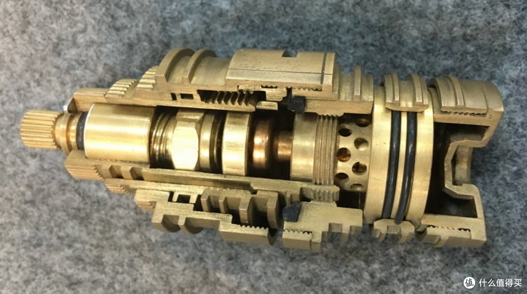 淋浴花洒中最常见的三种阀芯，功能都很强大！