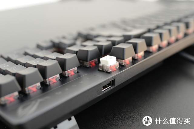 信仰在发光：自制“光轴”，华硕ROG游侠RX光学红轴机械键盘
