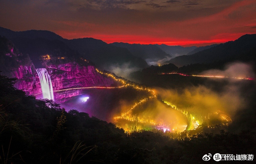 重庆9大5A景区，主城区里一个也没有，必须到区县里看看