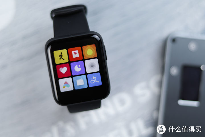 够了，又是同价位最能打的：Redmi Watch小方屏首发体验