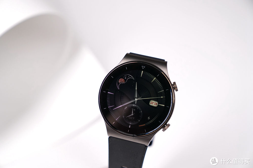 HUAWEI WATCH GT 2 Pro体验：似传统但更具科技味，上手有三重惊喜