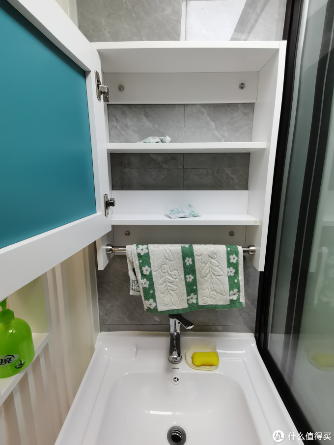 自己操刀，38㎡老破小变身现代2房2厅全过程实录【厨卫+灯具篇】