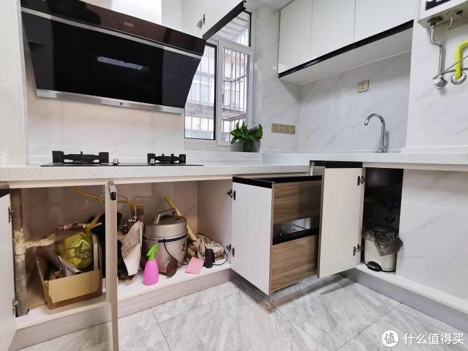 自己操刀，38㎡老破小变身现代2房2厅全过程实录【厨卫+灯具篇】