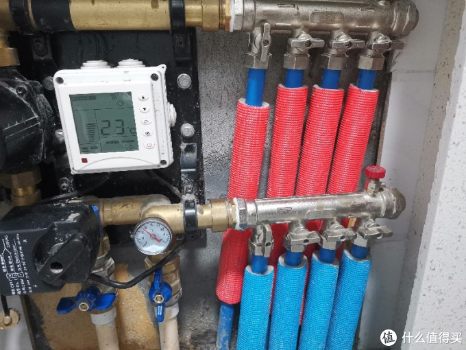 不花钱自己动手清洗地暖管道的方法