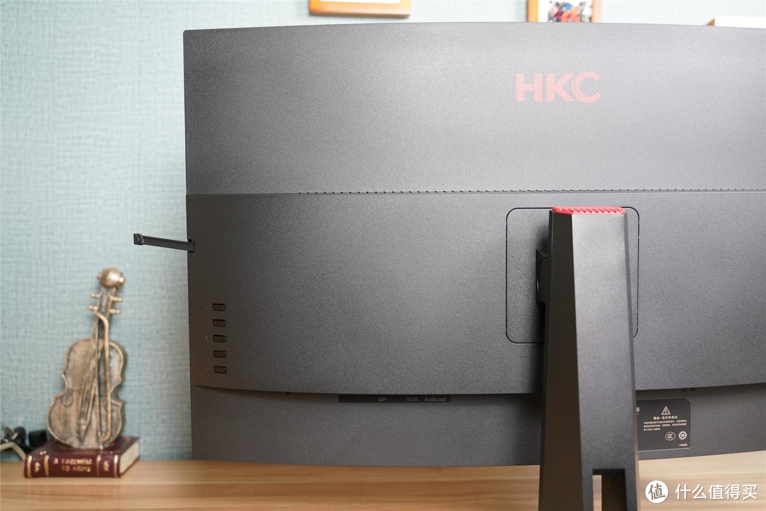 32寸+165Hz，千元出头的HKC SG32C电竞显示器值不值得买？