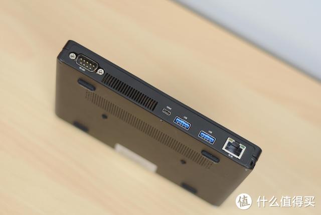 国产推出7英寸工程师电脑，专业接口，支持屏幕翻转