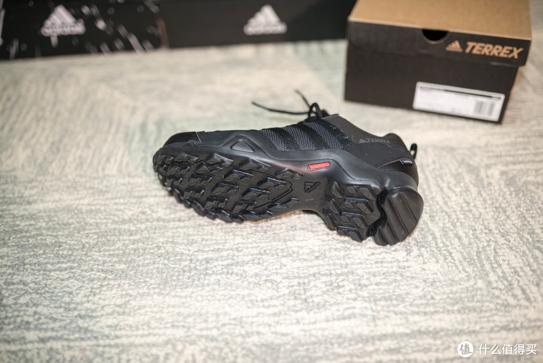 cloudfoam技术的traxion外底