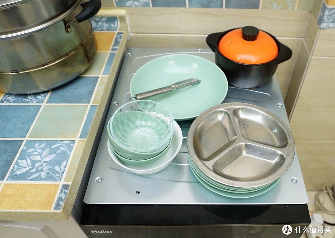 洗碗机自动开门烘干有多重要？手动对比完，果断且辗转的给家人定了海尔V10 10套洗碗机