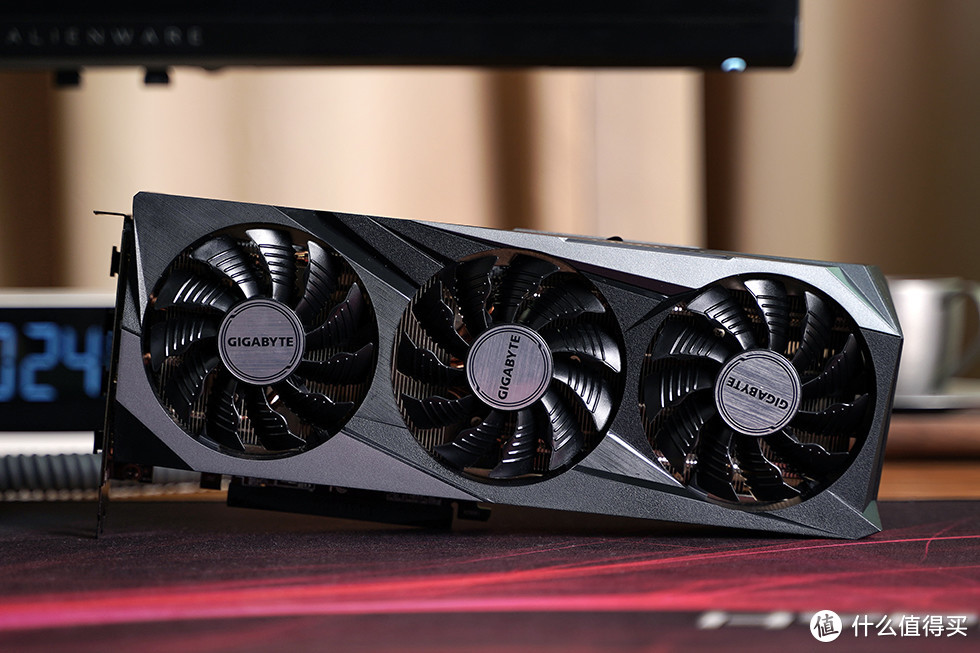 黄氏刀客，不讲武德！技嘉GeForce RTX 3060TI魔鹰PRO开箱评测体验