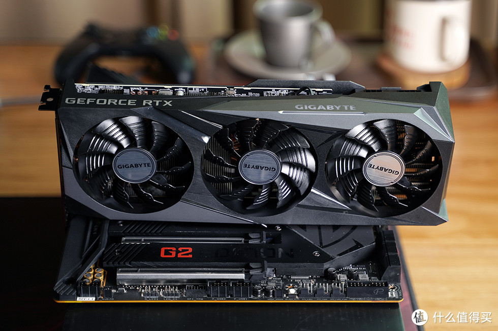 黄氏刀客，不讲武德！技嘉GeForce RTX 3060TI魔鹰PRO开箱评测体验