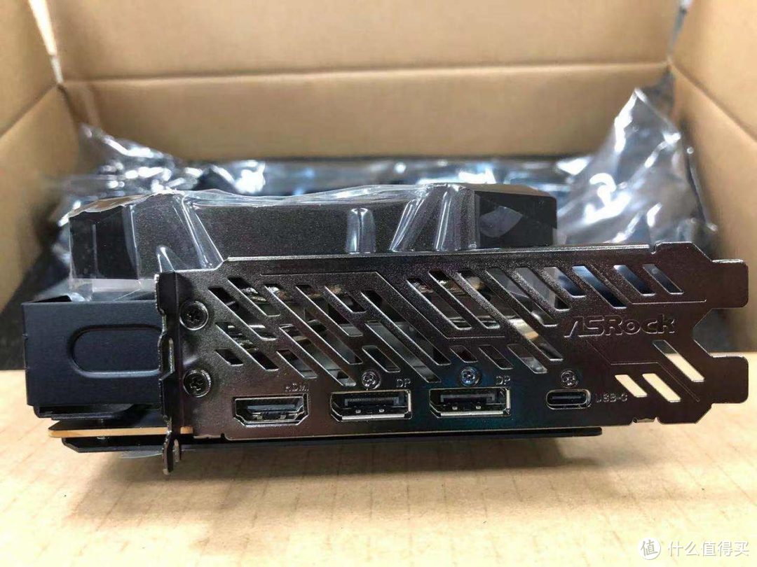 Big Navi高端显卡华擎 Radeon RX 6800XT Taichi X OC评测